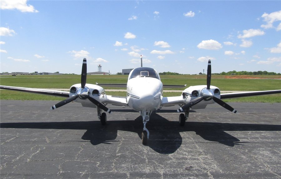 ID00014-10672-3-330-1985-Beechcraft-Baron-58P-Aircraft.png